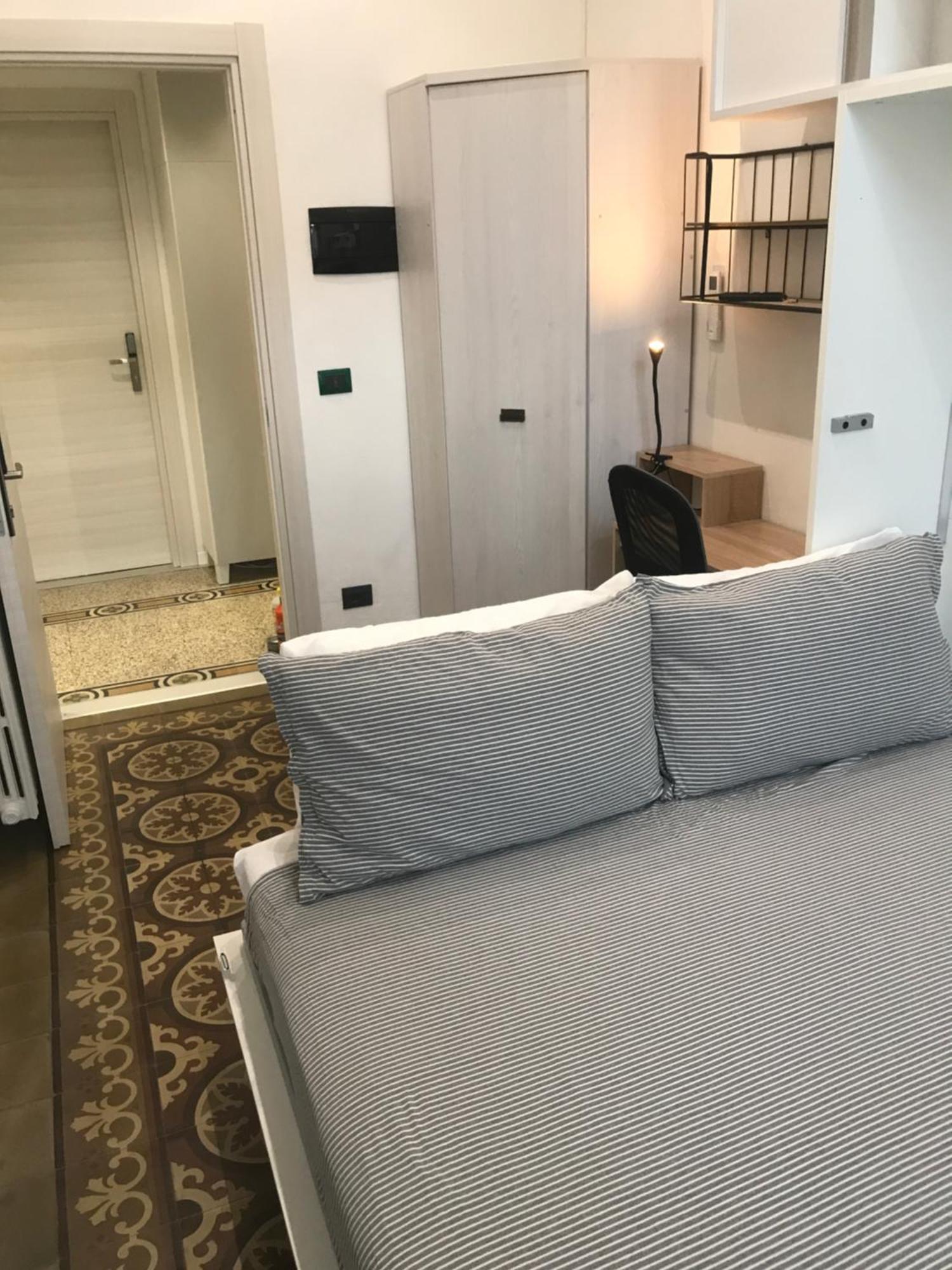 Drooms 4,0 Domotic Smart Self 24H,7 Vicino Treni Porta Susa E Centro Storico Torino Kültér fotó