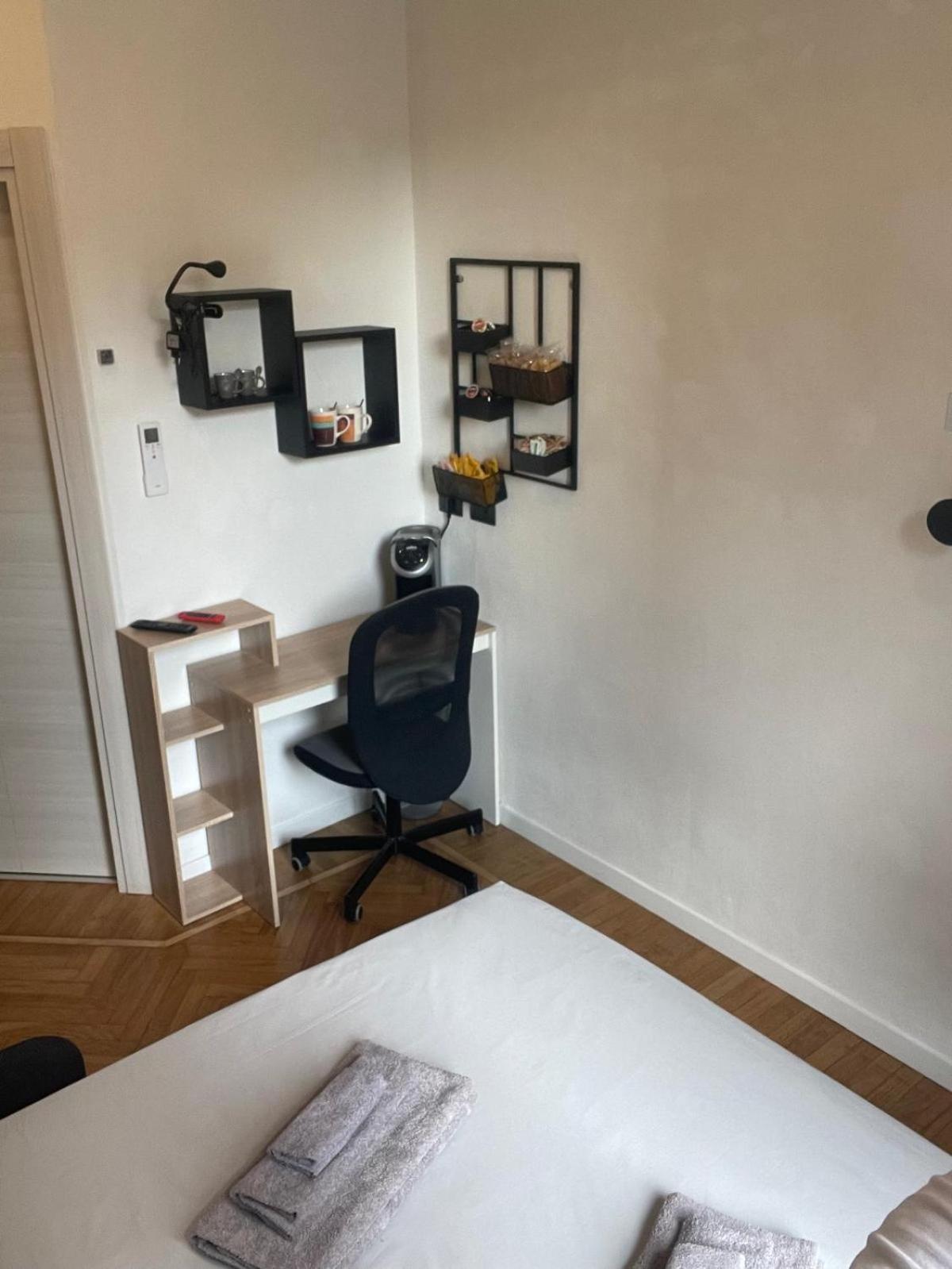 Drooms 4,0 Domotic Smart Self 24H,7 Vicino Treni Porta Susa E Centro Storico Torino Kültér fotó