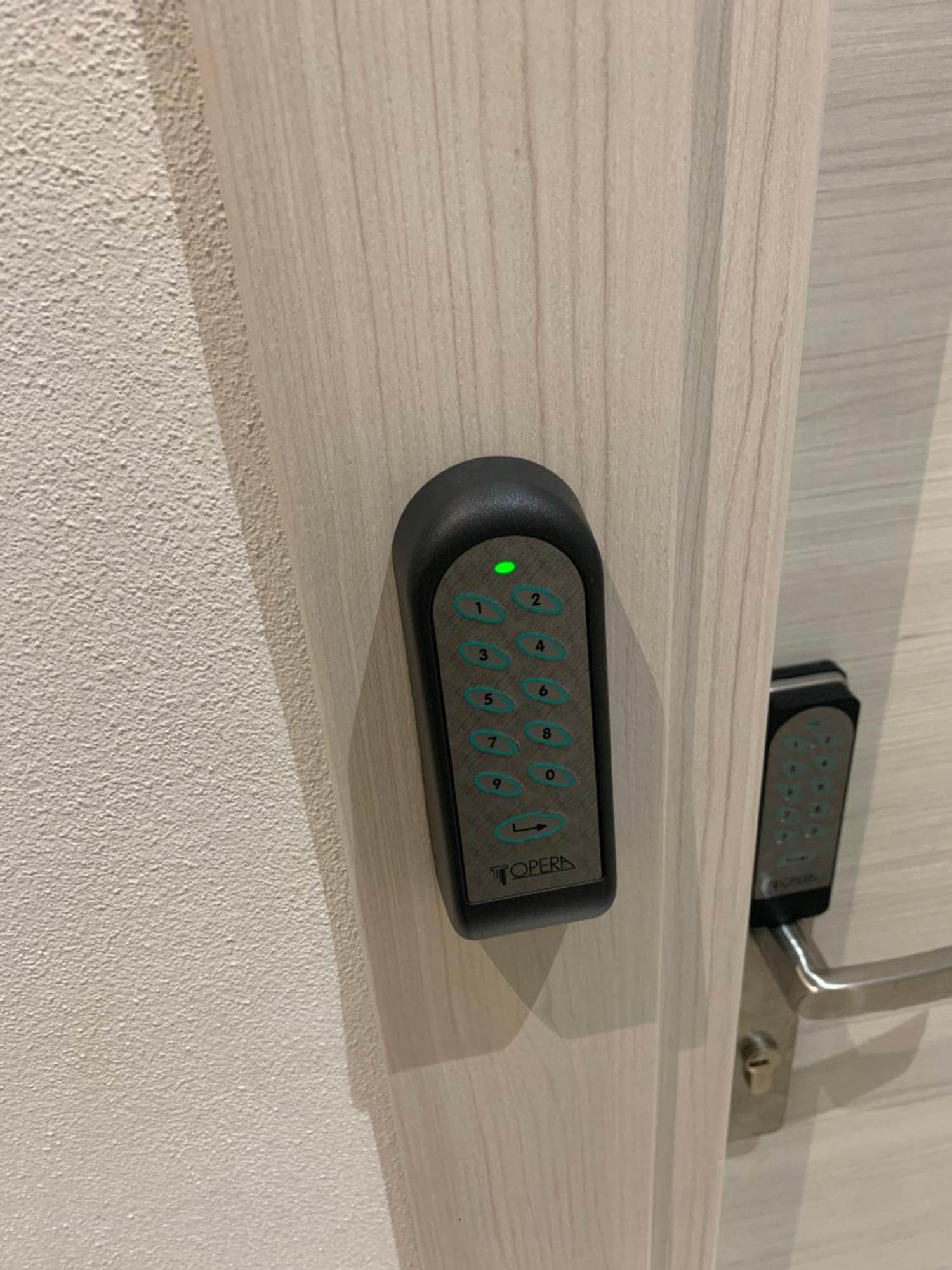 Drooms 4,0 Domotic Smart Self 24H,7 Vicino Treni Porta Susa E Centro Storico Torino Kültér fotó